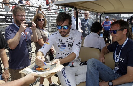 Indy 500, Alonso: «Mi diverto, ma resto in F1»