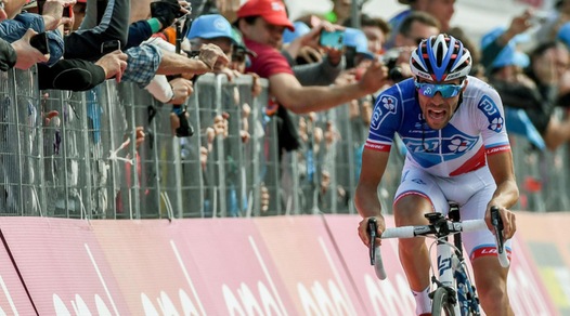 Giro d'Italia, acuto di Pinot ma Quintana resta in rosa