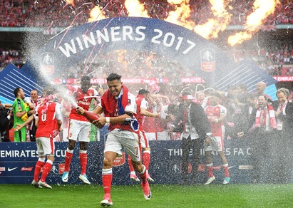 Vince l'Arsenal, festa scatenata per la FA Cup
