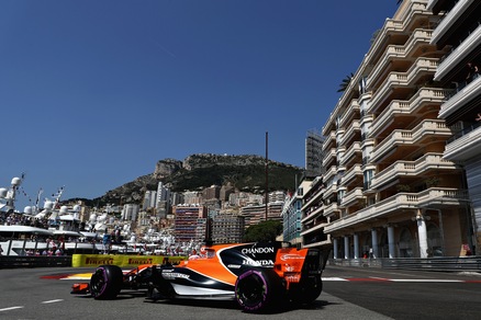 F1 Gp Monaco: gli auguri di Alonso a Button