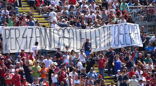 Addio al Sant'Elia, con un sorriso