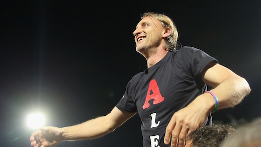 Serie A Crotone, la festa di Nicola:  «Ho sognato questa felicità»