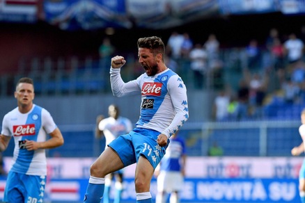 Napoli, l'avvocato di Mertens: «Rinnovo? Incontro durato fino all'1.40 di notte»