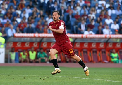 Panchina Roma: che idea, nelle quote c’è anche Totti!