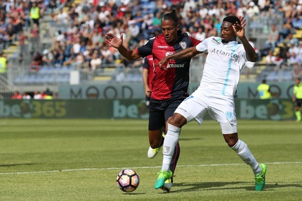 Calciomercato Cagliari, divorzio con Bruno Alves. Passa ai Glasgow Rangers