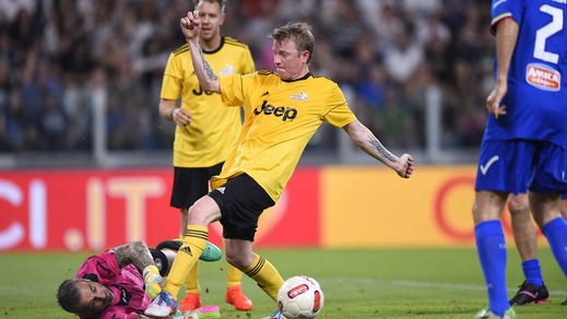 F1, Partita del Cuore: Raikkonen show, è tripletta!