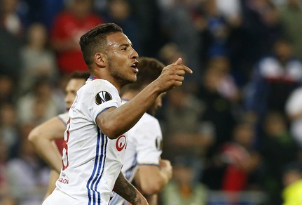 Calciomercato, Tolisso stoppa Inter e Milan: «Voglio la Champions»