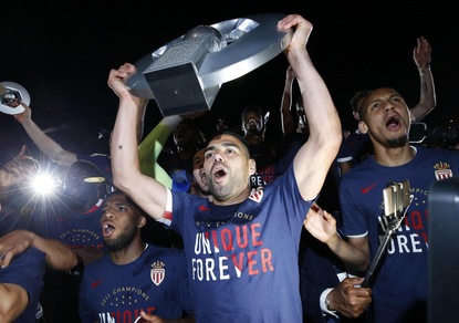 Calciomercato, Falcao rinnova con il Monaco: contratto fino al 2020