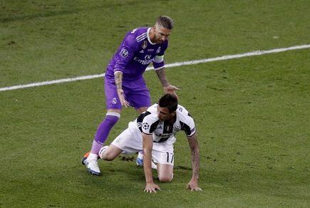Champions League, scintille in campo fra Mandzukic e Sergio Ramos