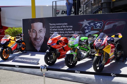 Mugello, 69 secondi di silenzio per ricordare Hayden