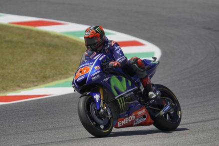 MotoGp, Mugello: Vinales vola nel Warm Up, Rossi settimo