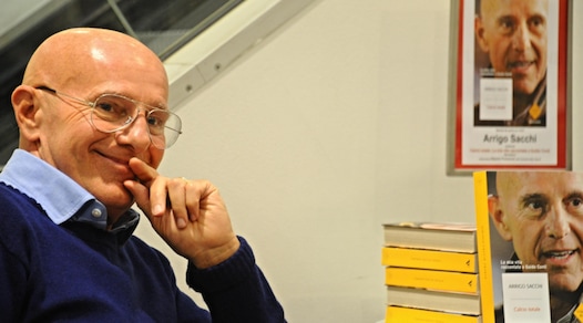 Italia-Zambia, Sacchi soffre per il pupillo Evani e si tuffa in mare