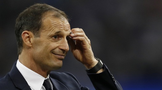 Juventus, Allegri nei guai per una multa: insulti ai vigili e rischio oltraggio