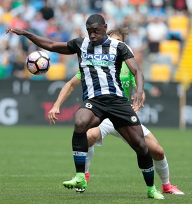 Calciomercato Napoli, tesoretto Zapata: vale venti milioni