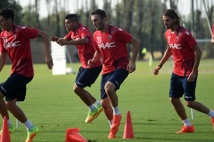 Serie A Bologna, pre-ritiro in Sardegna dal 2 all'8 luglio