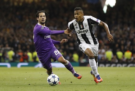Calciomercato, Alex Sandro: per i bookmaker va verso il City