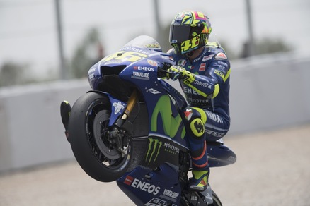 MotoGp: libere di Barcellona a Marquez, Rossi 10°