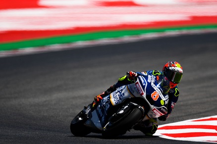 MotoGp, libere Sachsenring: Barbera primo con la pioggia, Rossi 15°