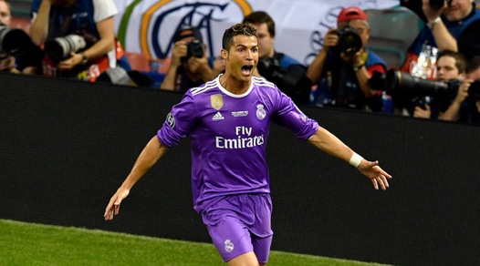 Cristiano Ronaldo, che doppietta! Nati i gemelli Eva e Matteo