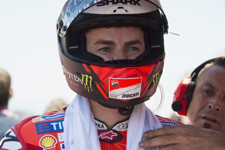 MotoGp, Lorenzo: «Peccato per quel calo di ritmo»