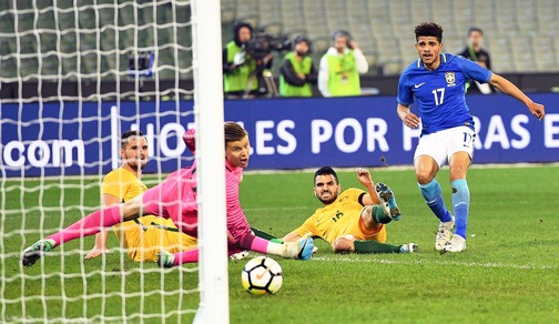 Amichevoli, Australia-Brasile 0-4: in campo Alex Sandro e Douglas Costa