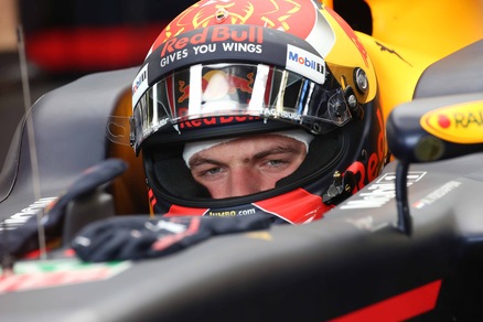 F1, Verstappen: «Questa stagione è da buttare»