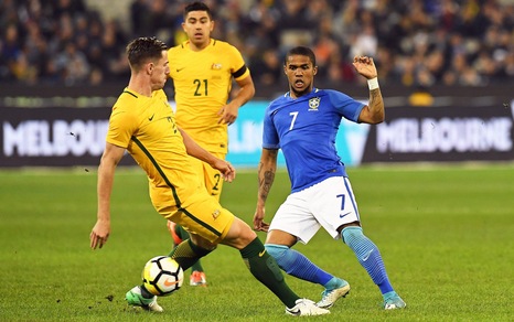 Juventus, Douglas Costa in vista: vicino l'ok del Bayern Monaco