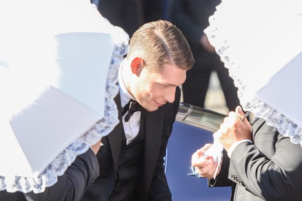 Le nozze del "Gallo" Belotti, ma la sposa si nasconde