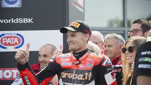 Sbk, Misano: trauma toracico per Davies