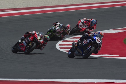 Sbk, Pirelli analizzerà la gomma di Van der Mark