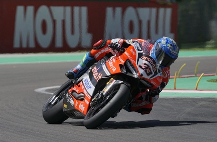 Sbk, a Misano trionfa Melandri!