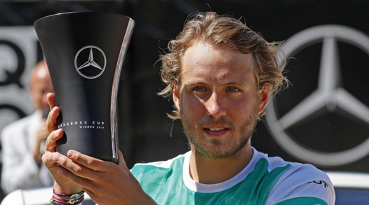 Tennis: Pouille vince il torneo di Stoccarda