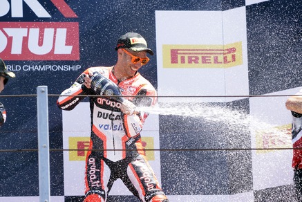 Sbk, Melandri-Ducati anche nel 2018