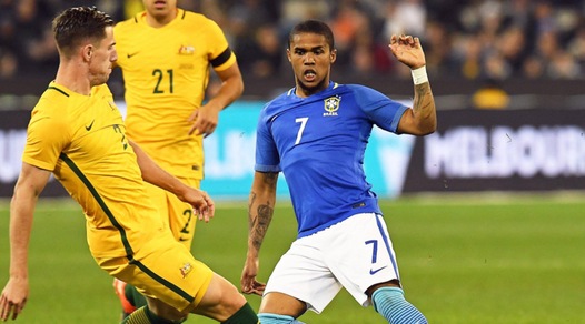 Juventus, Douglas Costa in vista: vicino l'ok del Bayern Monaco