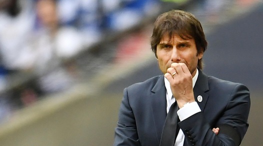 Chelsea, Conte polemico: «Il gol di Sanchez era da annullare»