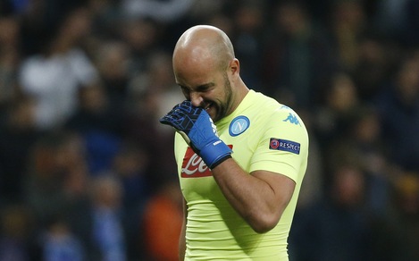 Calciomercato, in Inghilterra: «Reina, niente Newcastle: resta a Napoli»