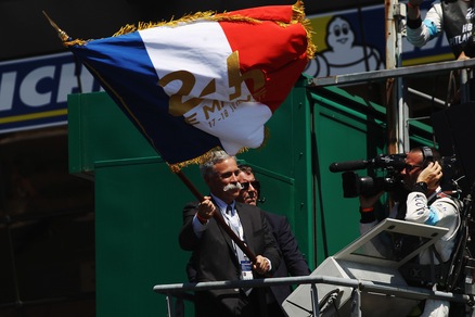 F1, Carey: «Nel 2018 tre Gp di fila per non sovrapporci con i Mondiali»