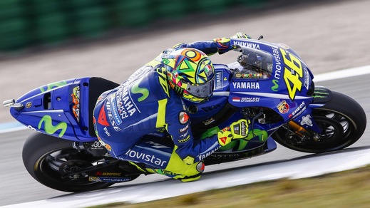 MotoGp Olanda, Viñales è il più veloce. Sesto tempo per Rossi