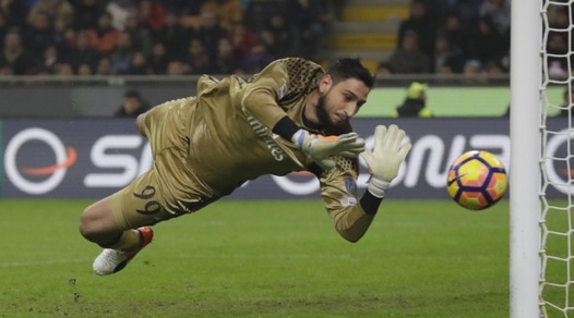 Calciomercato Milan, la chiave per trattenere Donnarumma è in Grecia