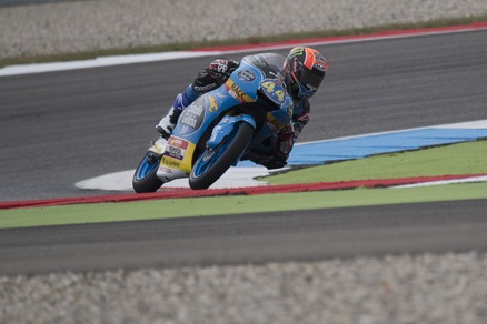 Moto3: Canet beffa Fenati e vince ad Assen