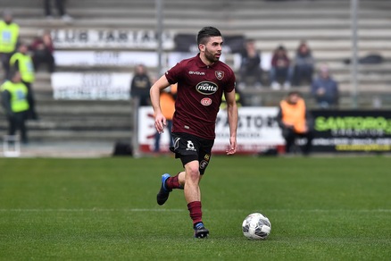 Calciomercato Bari, Busellato arriva e firma un triennale