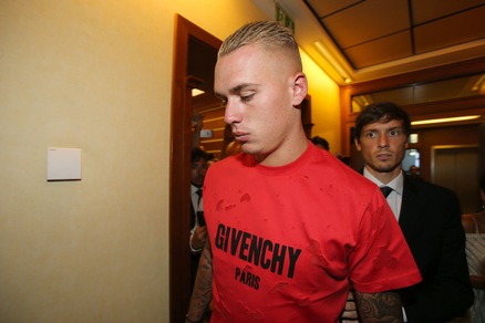 Roma Karsdorp operato: un mese di stop