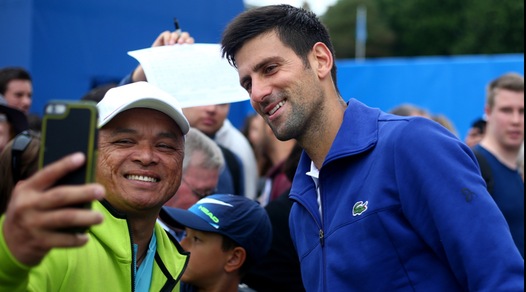 Tennis, Djokovic avanti a Eastbourne: battuto Pospisil