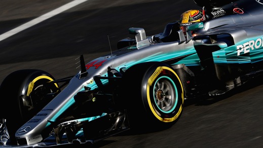 F1, Hamilton: «Con Vettel mi chiarirò in pista»