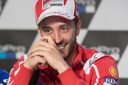 MotoGp, Dovizioso: «C’è un buon grip sul bagnato»