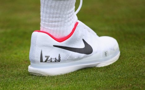 Wimbledon: lo skyline di Londra sulle scarpe da tennis di Federer
