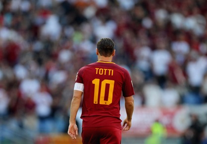 Roma, la prima rosa senza Totti