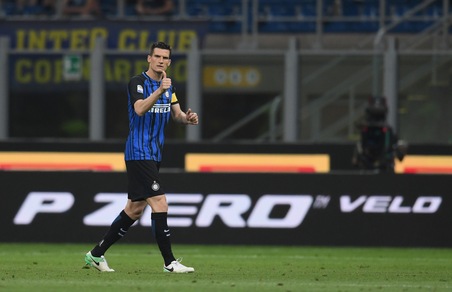 Calciomercato Cagliari, trattativa in corso per Andreolli