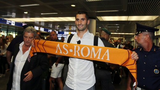 Roma, ecco Gonalons: «Felice di essere qui»