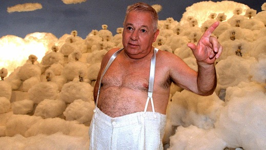 E' morto Paolo Villaggio: la sua carriera in immagini